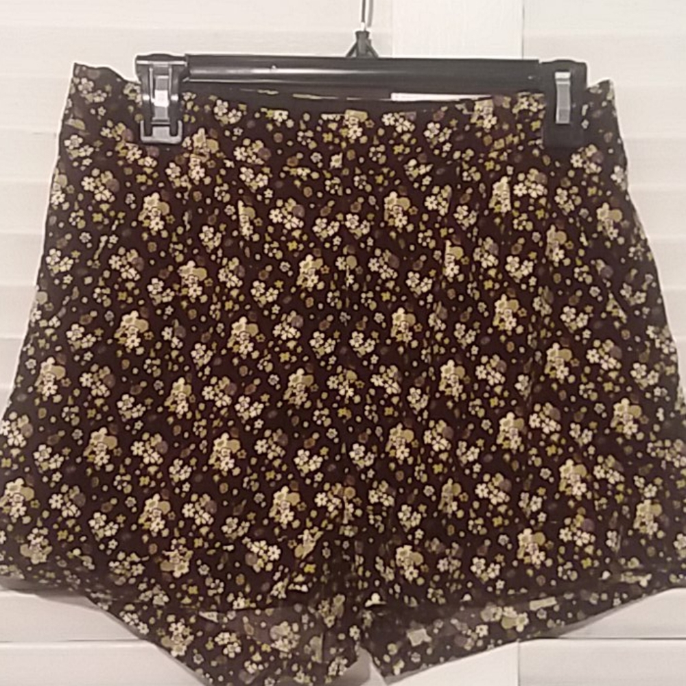 Sans Souci Cuff Shorts